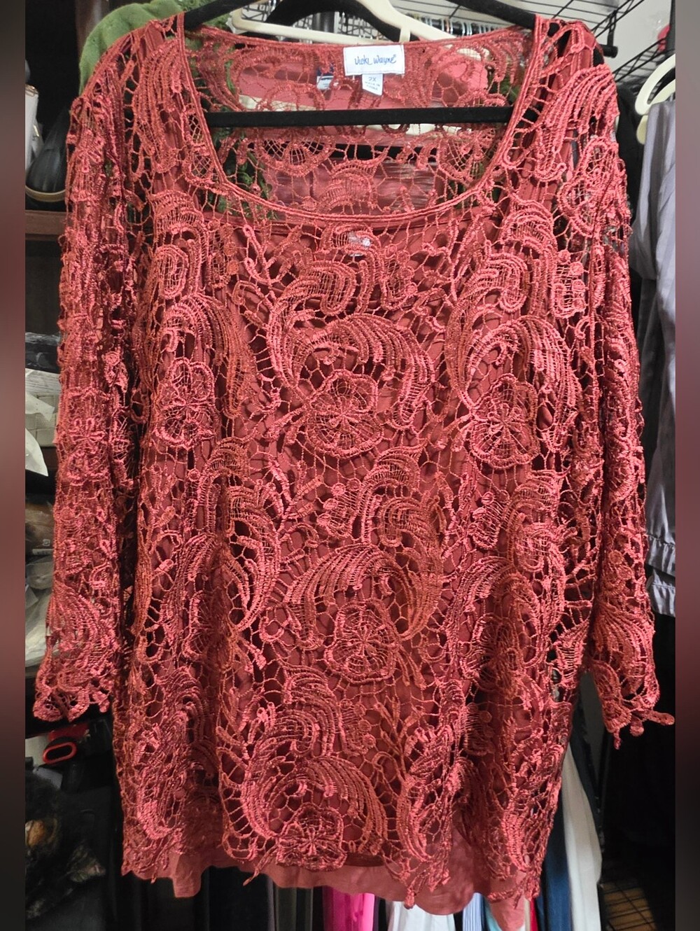 VICKI WAYNE Embroidered Crochet Tunic in Dusty Rose